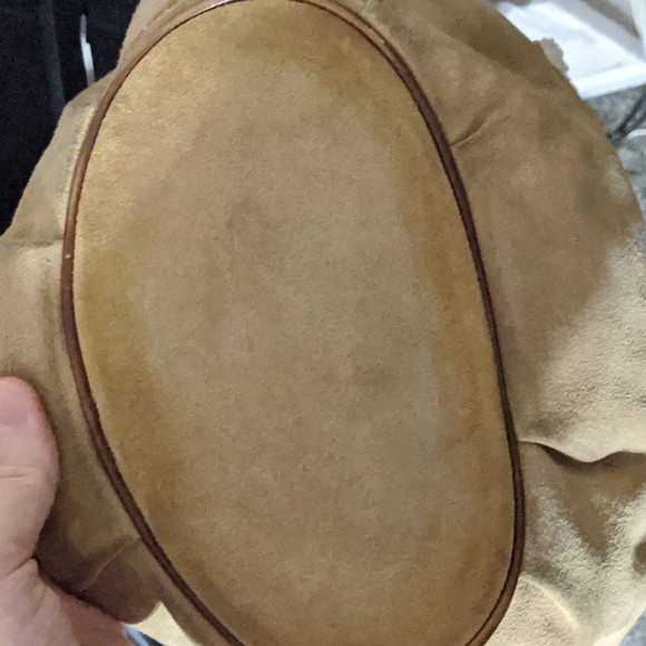 🐾MK Sherpa Bucket Bag - Picture 4 of 4